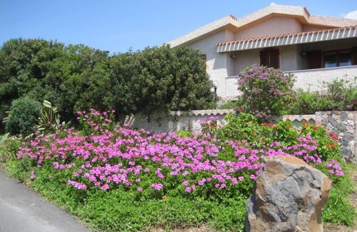 Santa Caterina House | HOLIDAY HOUSE WITH HUGE GARDEN AND SUPERB VIEW OF THE SEA AND THE MOUNTAINS