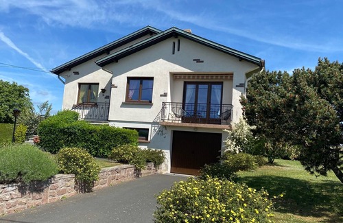 Dabo House | HOLIDAY HOUSE WITH SPLENDID VIEW AND LOCATION