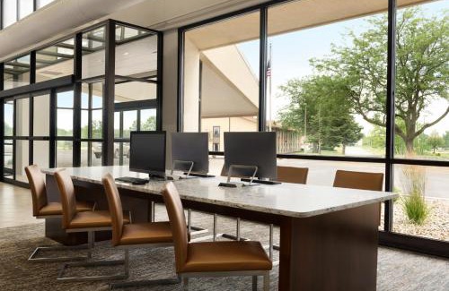 Normal Hotel | Holiday Inn - Bloomington - Normal by IHG