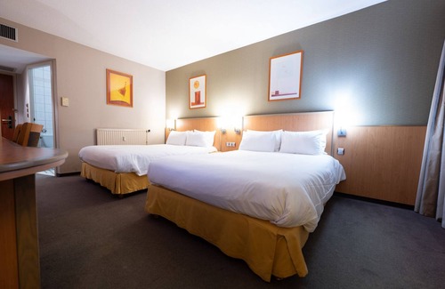 Calais City Center Hotel | Holiday Inn Calais by IHG
