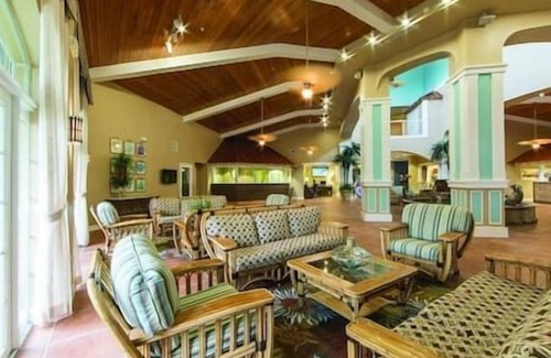 Port Canaveral Resort | Holiday Inn Cape Canaveral Beach Resort-2-suite