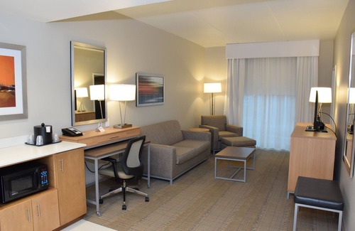 West Chester Hotel | Holiday Inn Cincinnati N - West Chester by IHG