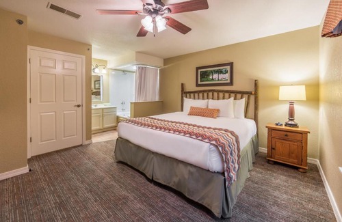 Sheridan Hotel | Holiday Inn Club Vacations Fox River Resort at Sheridan