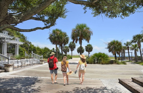 Hilton Head Island Hotel | Holiday Inn Express Hilton Head Island by IHG