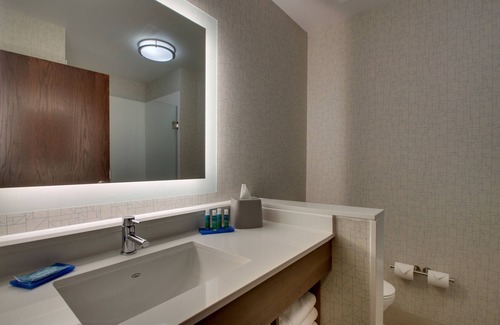 Mount Sterling Hotel | Holiday Inn Express & Suites Mt Sterling North by IHG