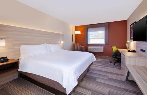 Absecon Hotel | Holiday Inn Express Absecon-Atlantic City Area by IHG
