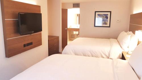 Guildford Hotel | Holiday Inn Express and Suites Surrey by IHG
