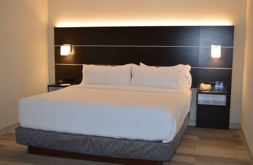 Buckhorn Hotel | Holiday Inn Express Bloomsburg by IHG