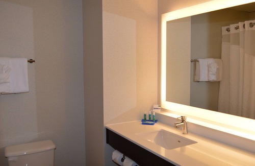 Buckhorn Hotel | Holiday Inn Express Bloomsburg by IHG
