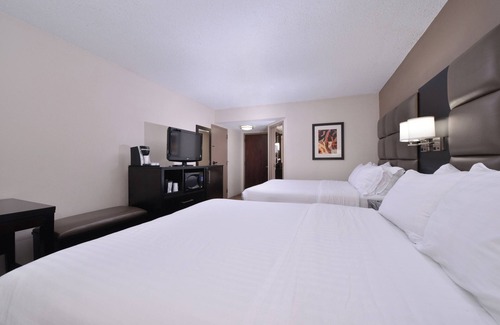 Burlington Hotel | Holiday Inn Express Burlington by IHG
