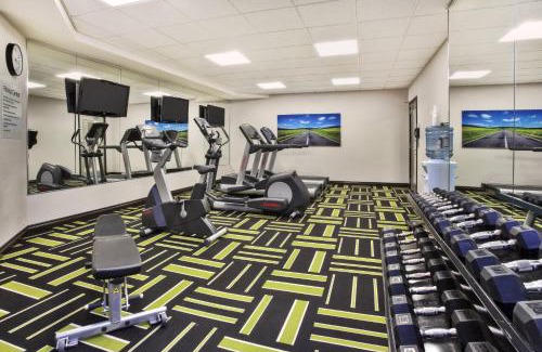 Algoma District Hotel | Holiday Inn Express - Sault Ste. Marie by IHG