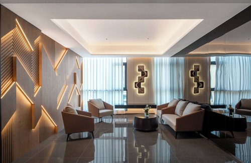 Wuhou Hotel | Holiday Inn Express Chengdu Huanhuaxi by IHG