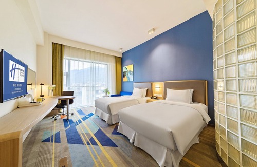 Dujiangyan Hotel | Holiday Inn Express Dujiangyan Ancient City by IHG