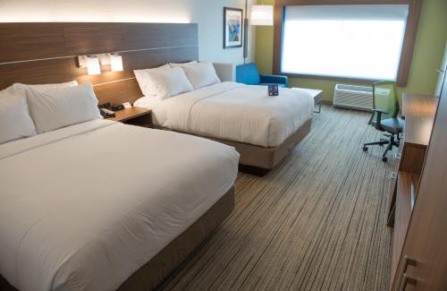 East Lansing Hotel | Holiday Inn Express Hotel & Suites East Lansing by IHG
