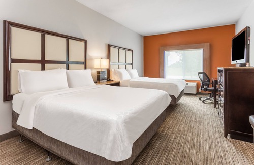 Albert Lea Hotel | Holiday Inn Express Hotel & Suites Albert Lea - I-35 by IHG