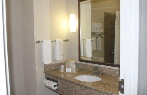New Iberia Hotel | Holiday Inn Express Hotel & Suites New Iberia - Avery Island by IHG
