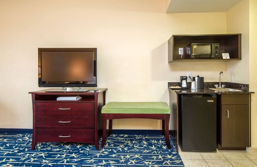 Apopka Hotel | Holiday Inn Express Hotel & Suites Orlando - Apopka by IHG