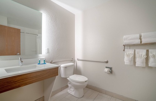 Leadsville Hotel | Holiday Inn Express Hotel & Suites ELKINS by IHG