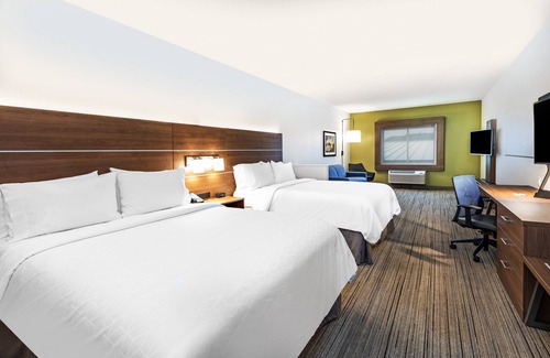 Ozona Hotel | Holiday Inn Express Hotel & Suites Ozona by IHG