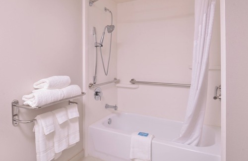 Mesquite Hotel | Holiday Inn Express Hotel & Suites Mesquite by IHG