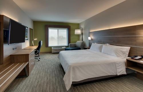 Waukegan Hotel | Holiday Inn Express Hotel & Suites Waukegan/Gurnee by IHG