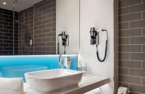 Sudstadt Ostlicher Teil Hotel | Holiday Inn Express Karlsruhe - City Park by IHG