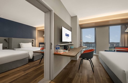 Dongpo District Hotel | Holiday Inn Express Meishan Dongpo by IHG