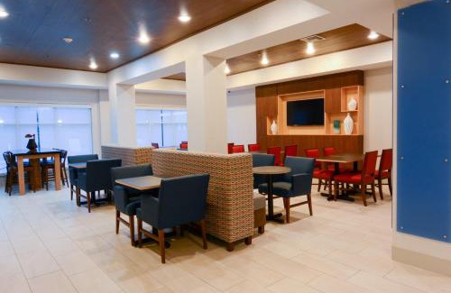 Rolla Hotel | Holiday Inn Express Rolla by IHG