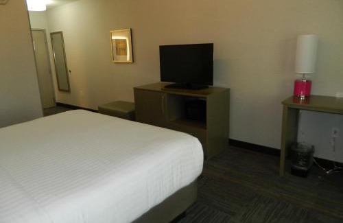 Shippensburg Hotel | Holiday Inn Express & Suites Shippensburg by IHG