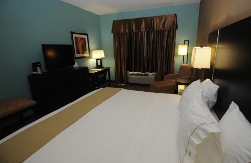 Somerset Hotel | Holiday Inn Express Somerset by IHG