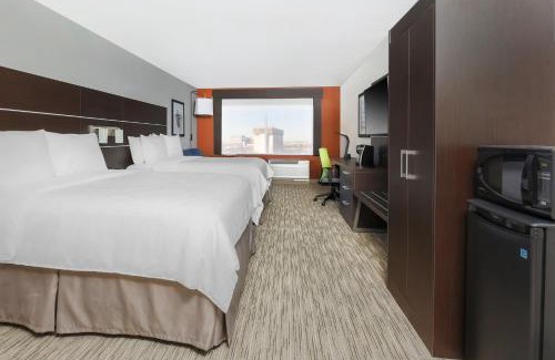 O'Hare Hotel | Holiday Inn Express & Suites Chicago O'Hare Airport by IHG