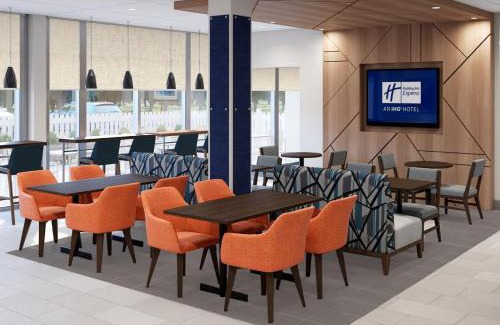 Pittsfield Hotel | Holiday Inn Express & Suites Pittsfield-Lenox-Berkshires by IHG
