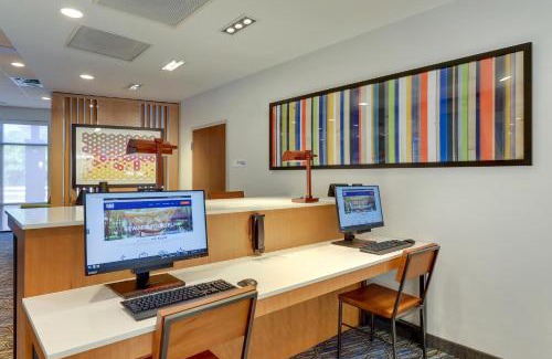 Clemmons Hotel | Holiday Inn Express & Suites - Winston - Salem SW - Clemmons by IHG