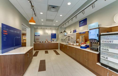 Clemmons Hotel | Holiday Inn Express & Suites - Winston - Salem SW - Clemmons by IHG