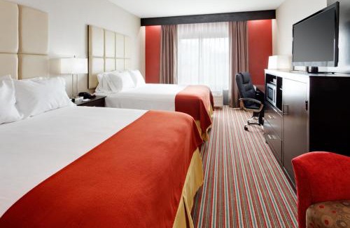 Stonybrook-Wilshire Hotel | Holiday Inn Express & Suites Northeast by IHG