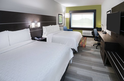 College Station Hotel | Holiday Inn Express & Suites Bryan - College Station by IHG