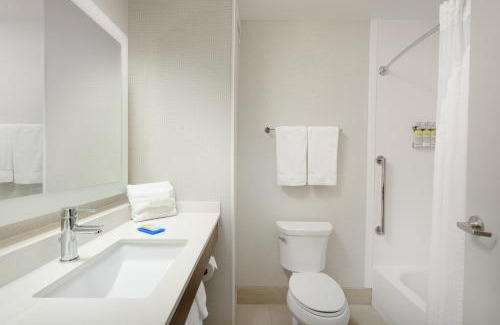 Tullahoma Hotel | Holiday Inn Express - Tullahoma by IHG