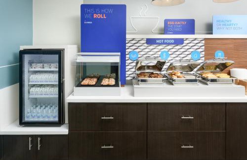 Tullahoma Hotel | Holiday Inn Express - Tullahoma by IHG