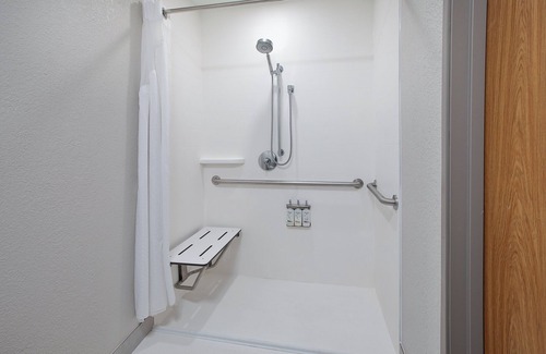 Tuscola Hotel | Holiday Inn Express Tuscola by IHG