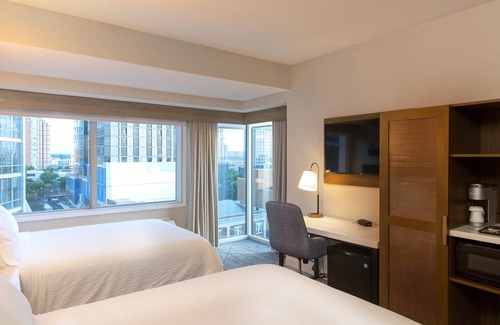 New Rochelle Hotel | Holiday Inn Express New Rochelle by IHG