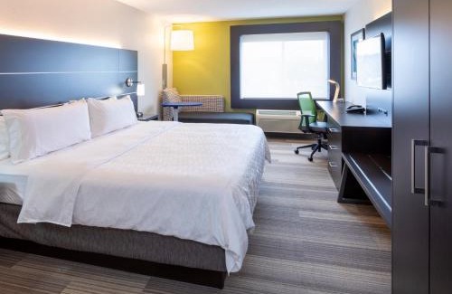 White Bear Lake Hotel | Holiday Inn Express Hotel & Suites-St. Paul by IHG