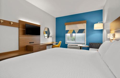 Coxsackie Hotel | Holiday Inn Express Hotel & Suites West Coxsackie by IHG