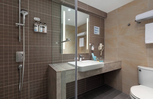 Weiyang Hotel | Holiday Inn Express Xi'an Qujiang South by IHG