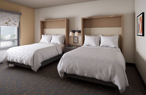Glendale Hotel | Holiday Inn Glendale - Stadium & Ent Dist by IHG