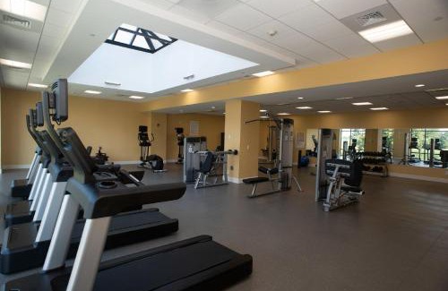 Joliet Hotel | Holiday Inn Hotel & Suites - Joliet Southwest by IHG
