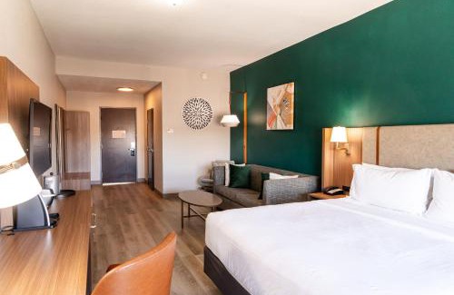Energy Corridor Hotel | Holiday Inn Hou Energy Corridor Eldridge by IHG