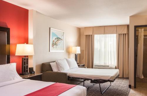 Oceanside Hotel | Holiday Inn Oceanside Marina Camp Pendleton by IHG