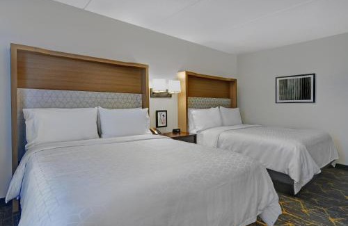 Cherry Hill Hotel | Holiday Inn Philadelphia-Cherry Hill by IHG