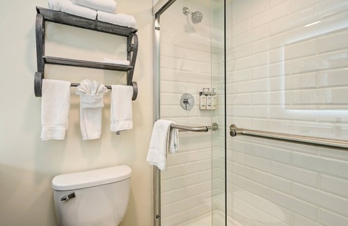 Piscataway Hotel | Holiday Inn Piscataway Somerset by IHG