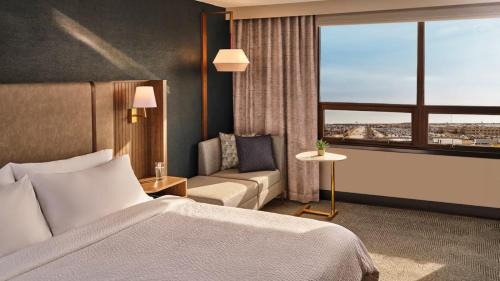 Port Arthur Hotel | Holiday Inn Port Arthur - Park Central by IHG